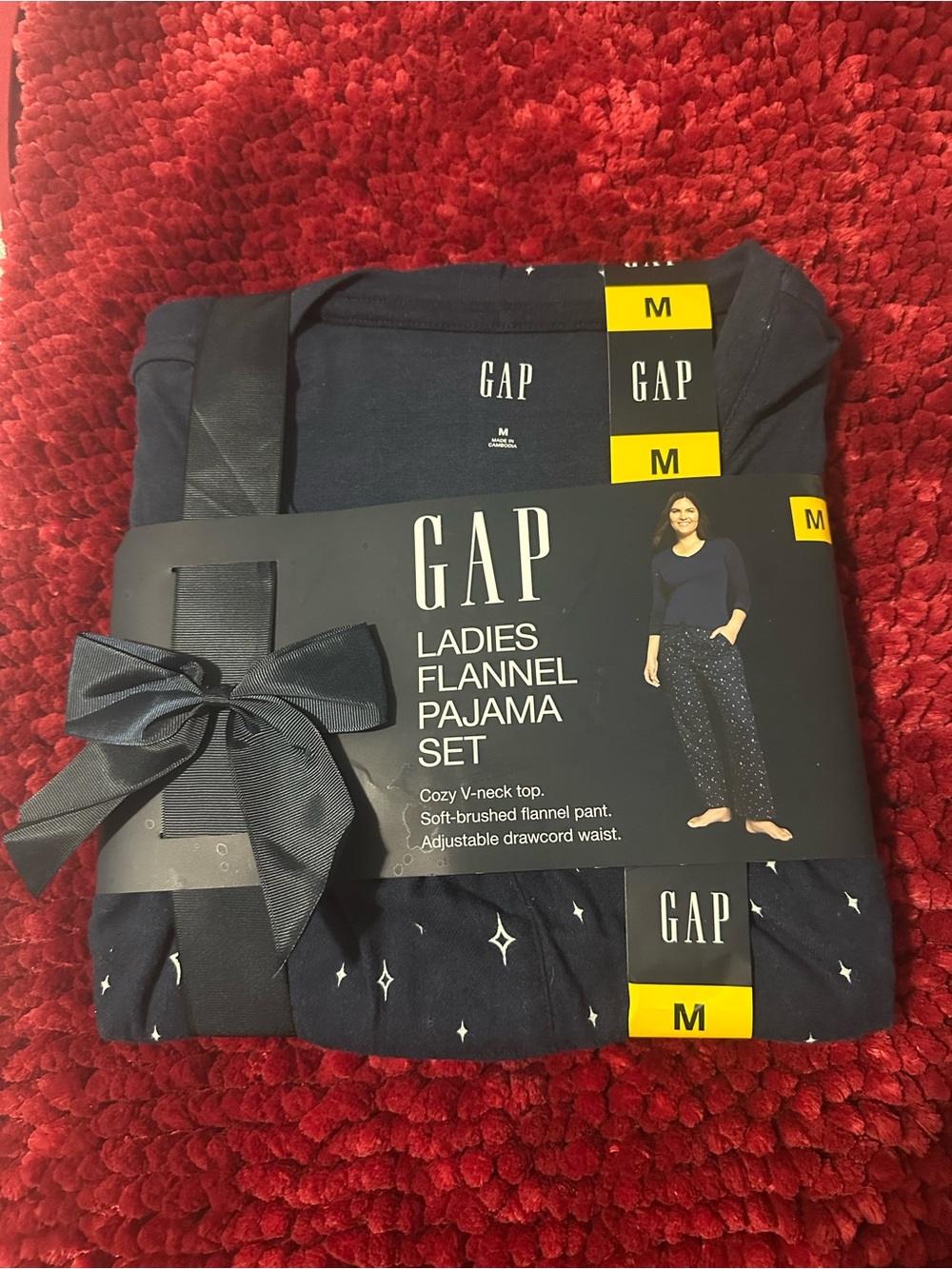 GAP Ladies Flannel Pajama Set - Navy with Star Print